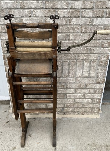 Vintage clothes wringer the - clothes,